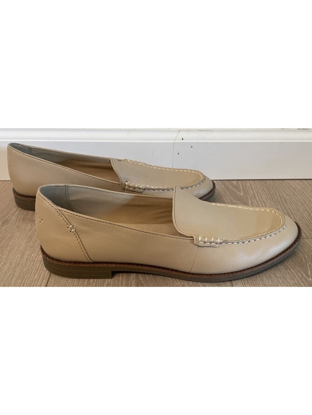 SPERRY - WOMEN'S MOC- TOE LEATHER LOAFER - NATURAL ( NUDE) - SIZE 11